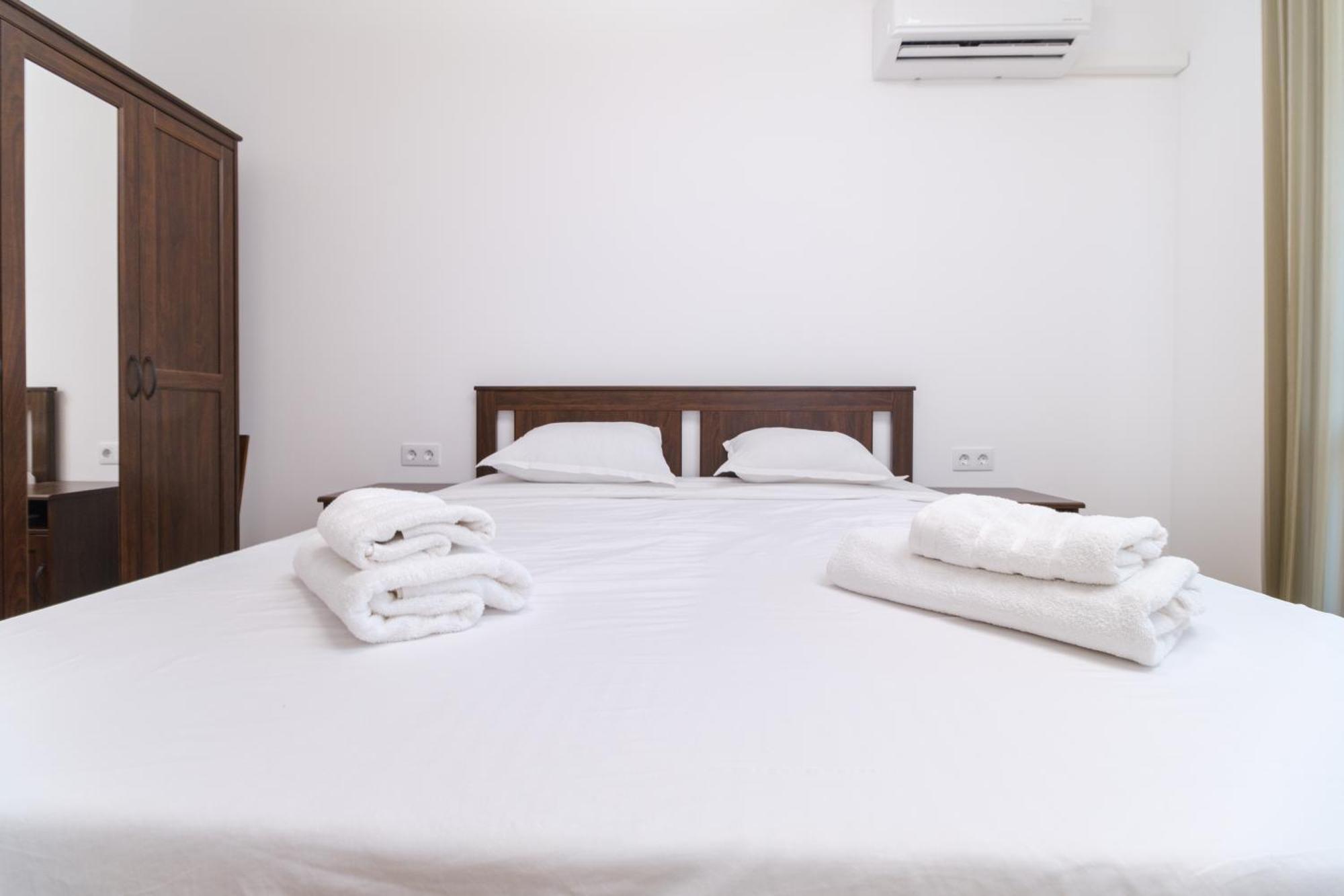 Modern 1-Bedroom Apartment With Free Parking Plovdiv Bagian luar foto